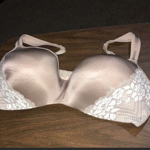 Beige CACIQUE No wire Bra 42DD